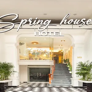 Spring House Saigon Central Park Отель