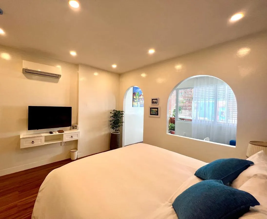 Chez Mimosa Corner - New Address 90 De Tham Hotel Ho Chi Minh City
